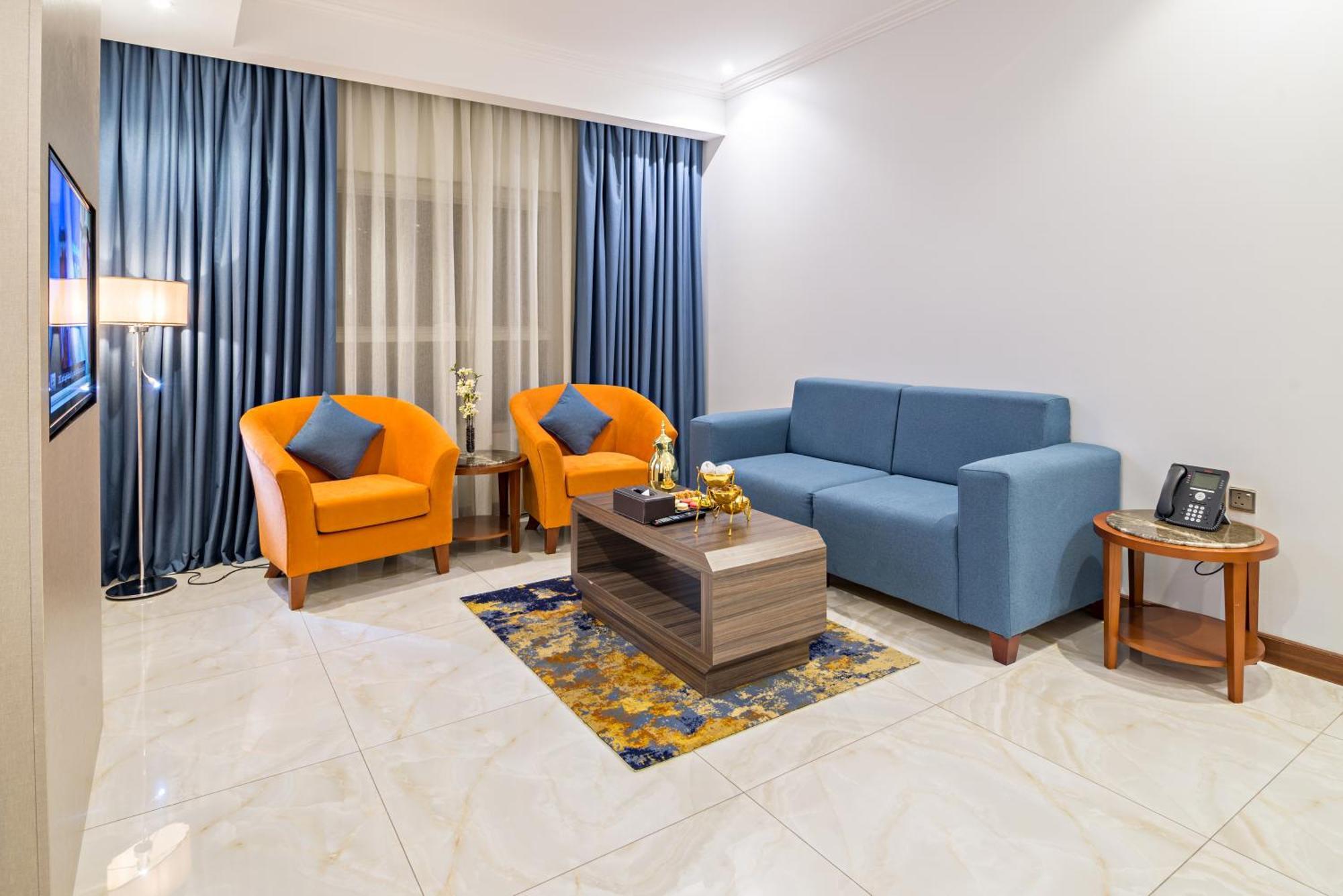 Jiwar Almasi Hotel Джедда Экстерьер фото